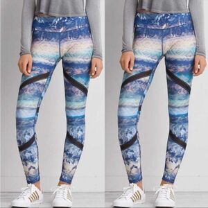 American Eagle Blue & Black Mesh Leggings - Size Large